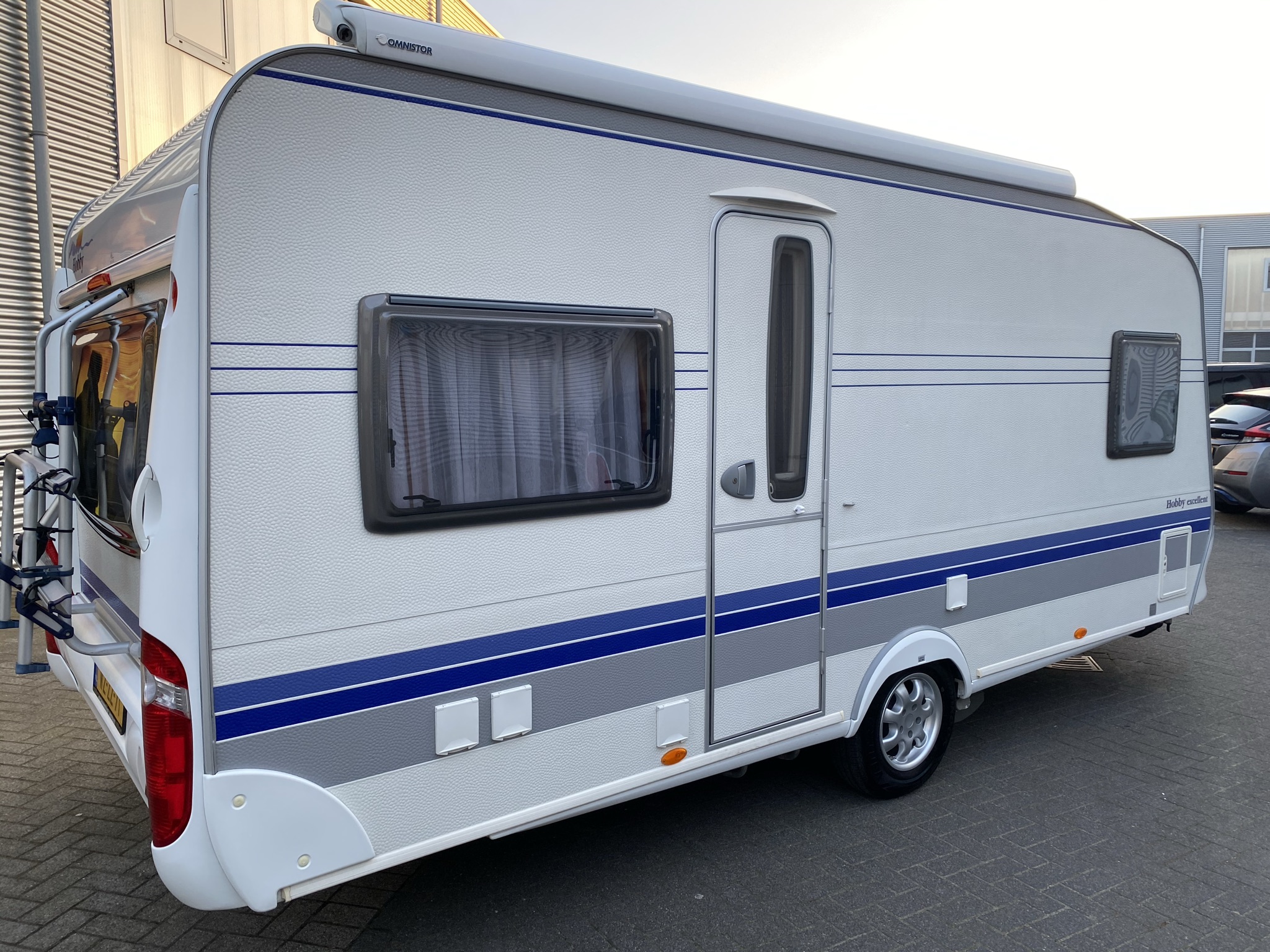 Zonnescherm caravan reinigen en impregneren