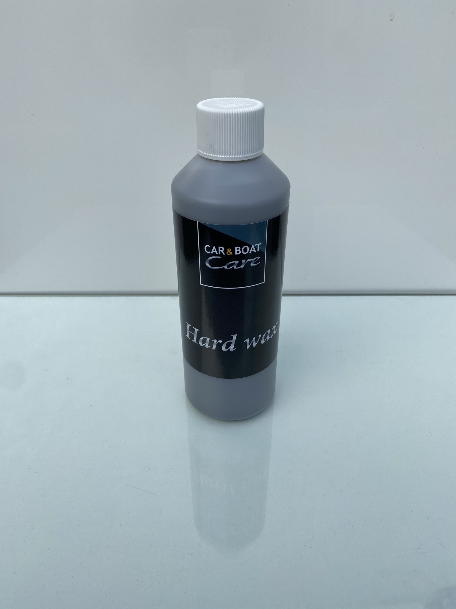 Lees meer over het artikel Nano Polisch & Wax 500 ml Car & Boat Products