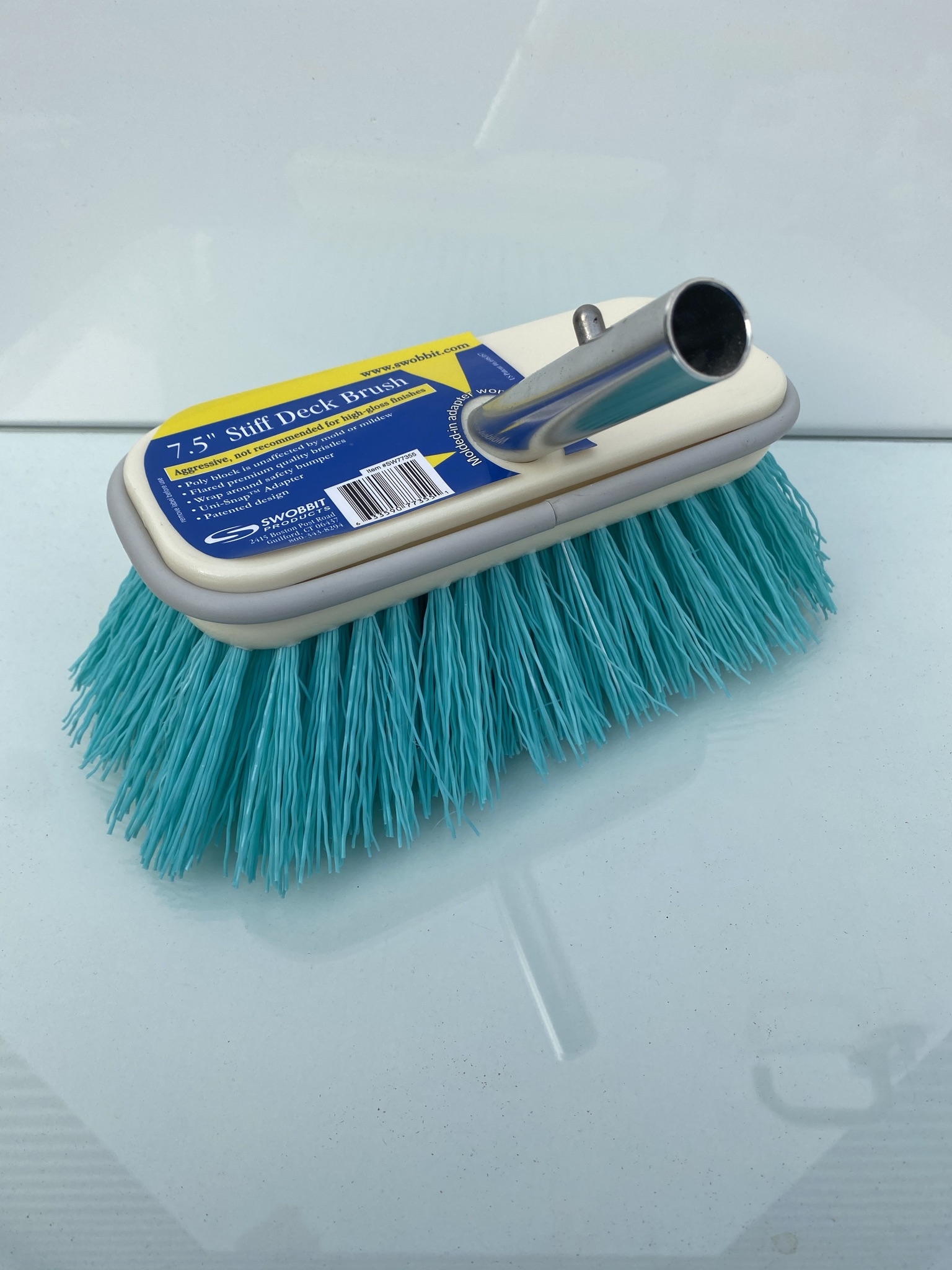 Lees meer over het artikel Swobbit dekborstel hard Car & Boat Products snap-in