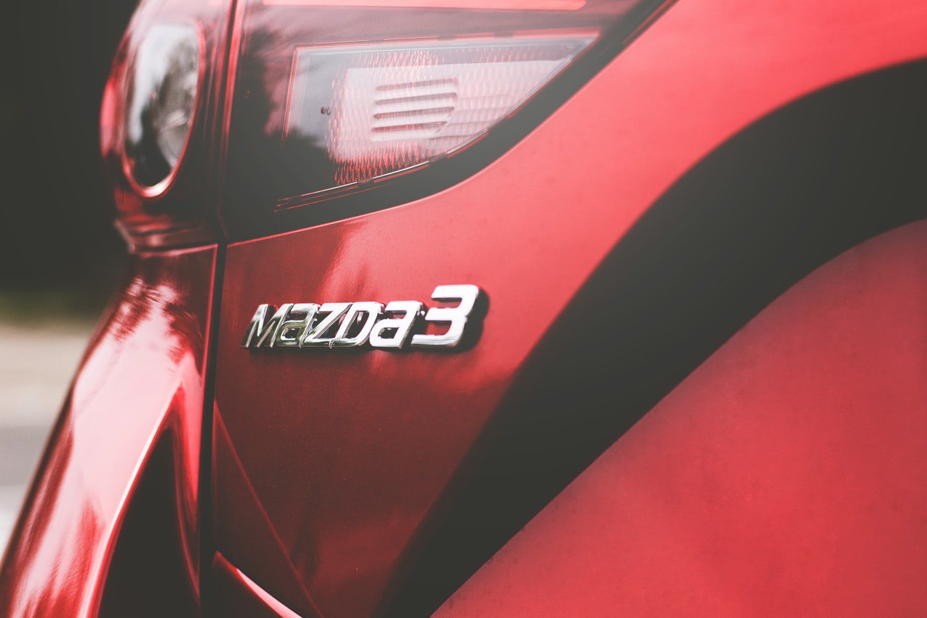 Lees meer over het artikel MAZDA Glascoating