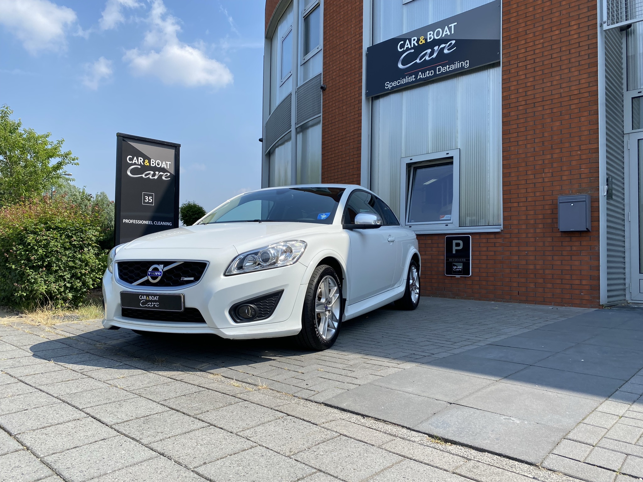 Volvo C30 Glascoating Silver Car Detailing Swisstec